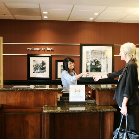 Hampton Inn & Suites Lodi Ngoại thất bức ảnh