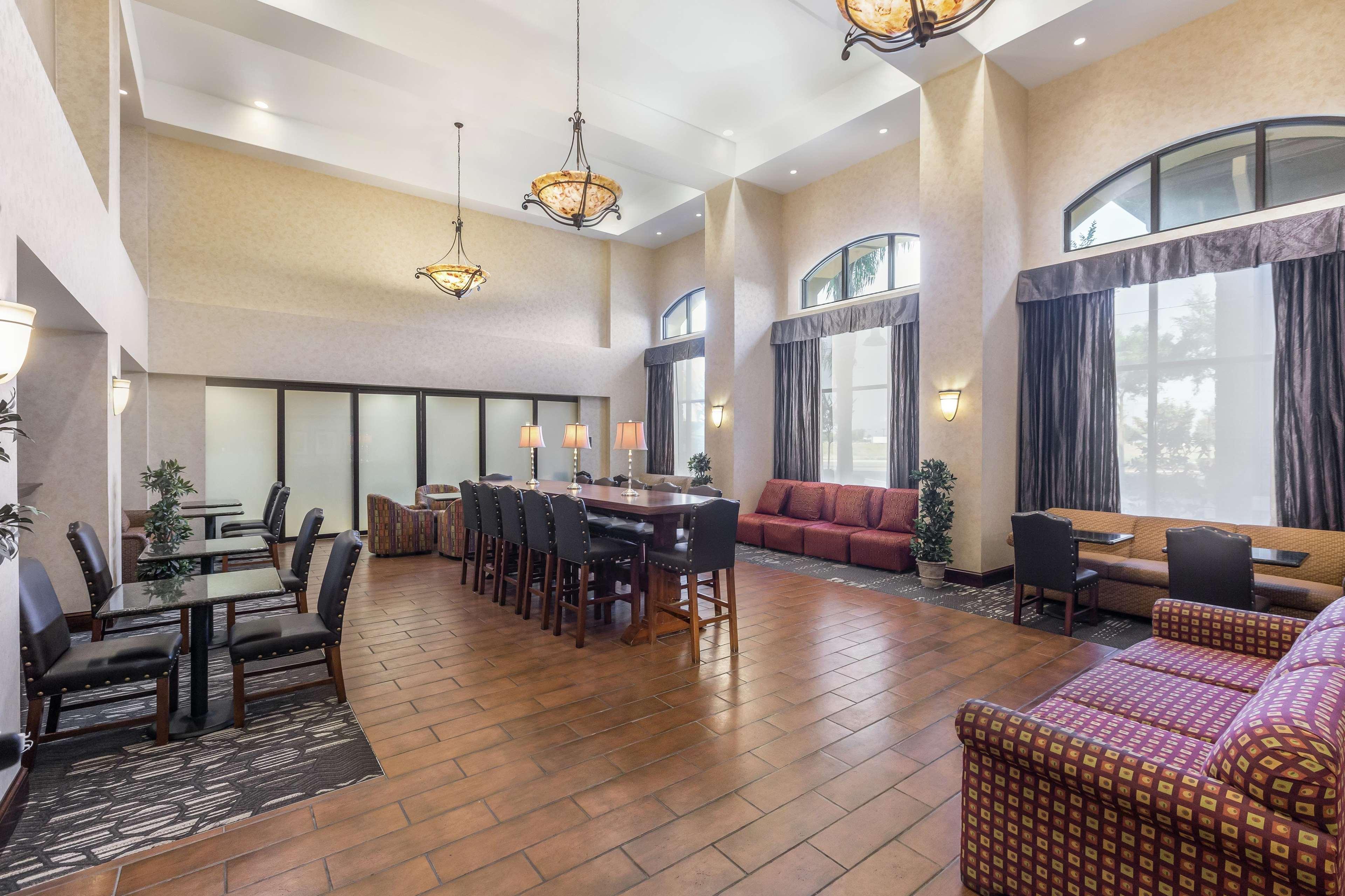 Hampton Inn & Suites Lodi Ngoại thất bức ảnh