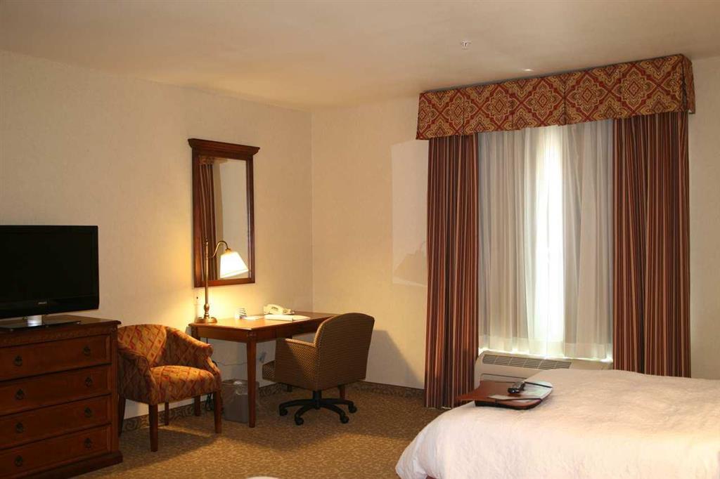 Hampton Inn & Suites Lodi Phòng bức ảnh